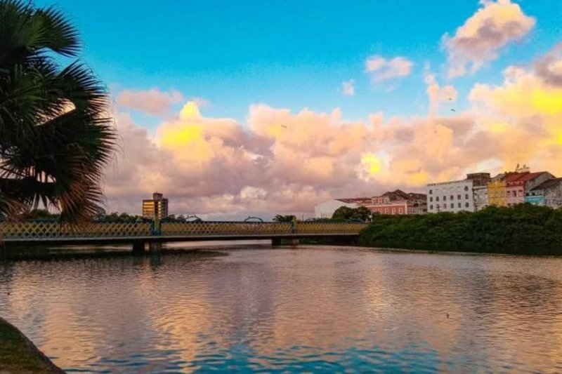 Chuva isolada volta a aparecer no litoral de Pernambuco nesta quinta (13)