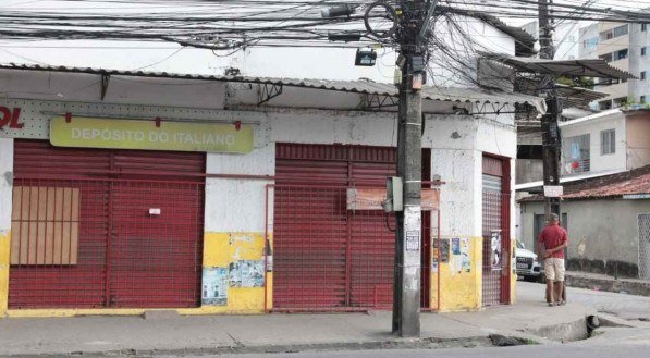 Movimenta&ccedil;&atilde;o em Beberibe, na Zona Norte do Recife, no in&iacute;cio da manh&atilde; desta quinta-feira (18)