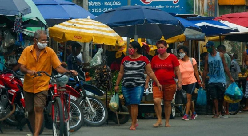 Movimenta&ccedil;&atilde;o nos bairros de Beberibe e &Aacute;gua Fria