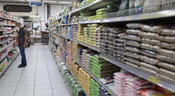 Preço da cesta básica diminuiu em 15 de 17 capitais pesquisadas no mês de maio