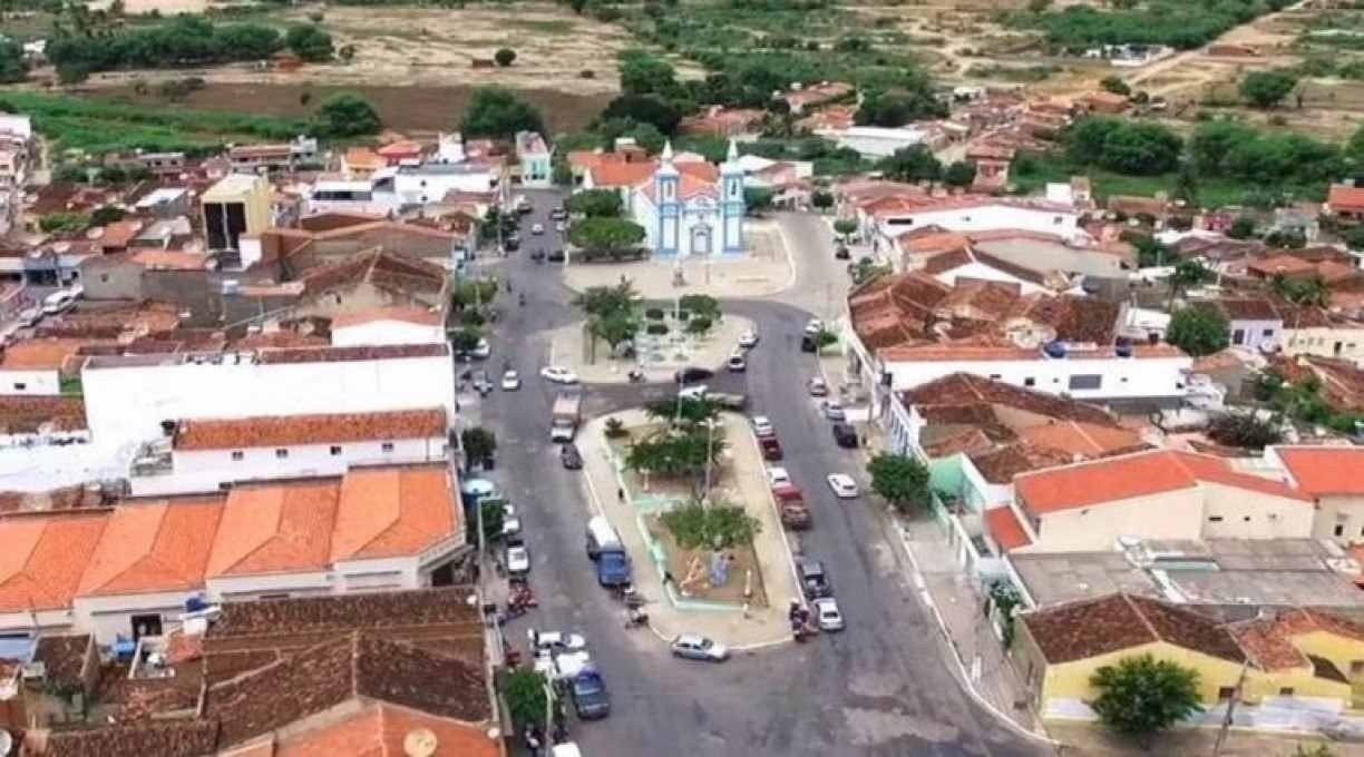 Sertânia Pernambuco fonte: imagens.ne10.uol.com.br Fonte: imagens.ne10.uol.com.br