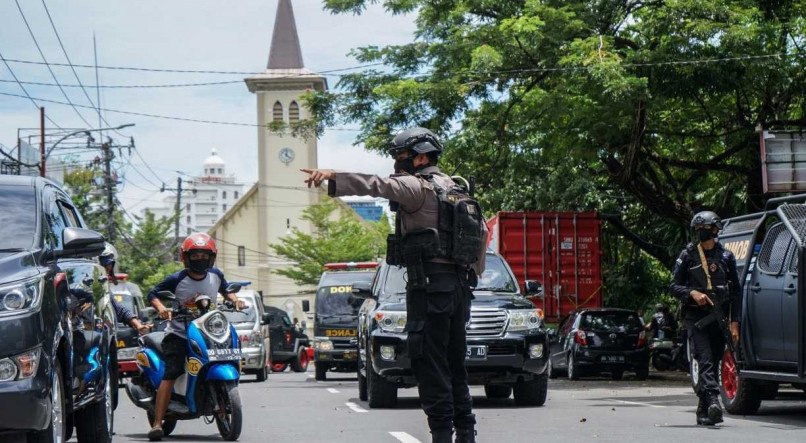 Ataque terrorista aconteceu nas proximidades de uma catedral na Indon&eacute;sia