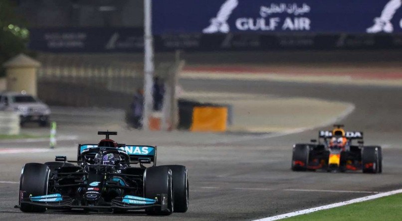 Hamilton e Verstappen est&atilde;o rivalizando nas pistas neste come&ccedil;o de temporada