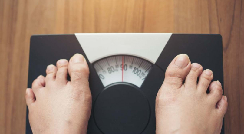 Entenda como o ato de acordar cedo pode aumentar o risco de dist&uacute;rbios alimentares como a anorexia