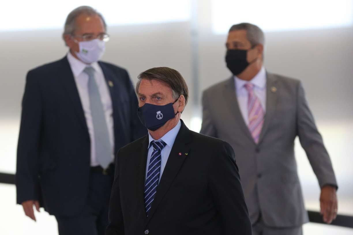Nos processos sobre o 7 de setembro, Bolsonaro e o general Walter Braga Netto, candidato a vice na chapa, s&atilde;o acusados de abuso de poder pol&iacute;tico e econ&ocirc;mico