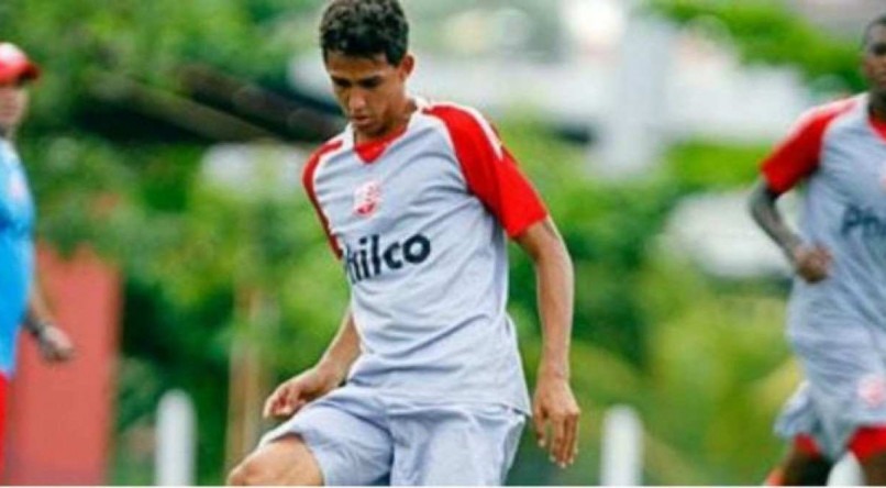 hist&oacute;rico Gustavo Henrique jogou no N&aacute;utico em 2016