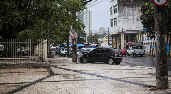 Requalifica&ccedil;&atilde;o das cal&ccedil;adas do bairro da Encruzilhada, na Zona Norte do Recife