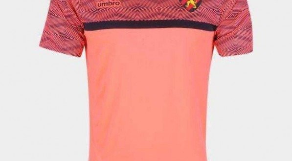 Camisa de treinamento.