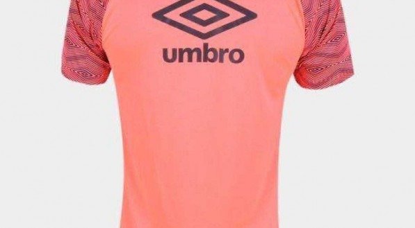 Camisa de treinamento.