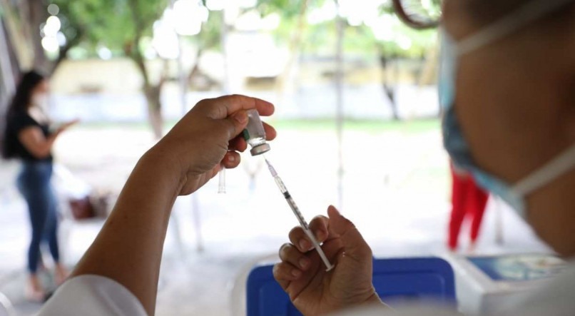 Baixa procura pela vacina da gripe no Recife.