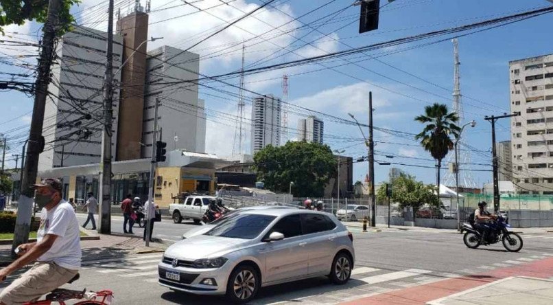 Sem&aacute;foro apagado em Santo Amaro, Centro do Recife