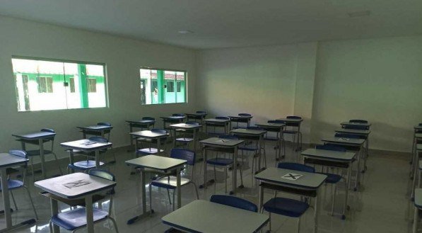 Apesar de autorizado, nenhuma das 14 cidades do Grande Recife voltará com ensino presencial no dia 26