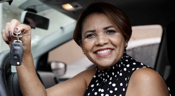 Ednalva Maria trocou financiamento por consórcio e já foi contemplada para mudar de carro                               