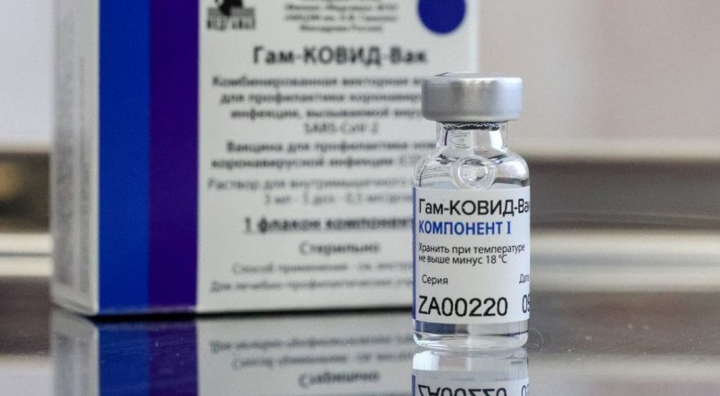 MOSCOW, RUSSIA - DECEMBER 28, 2020: A dose of the Gam-COVID-Vak (Sputnik V) vaccine is on display during vaccination against COVID-19 at Branch No 8 of Moscow's outpatient clinic No 121. Vladimir Gerdo/TASS.No use Russia.