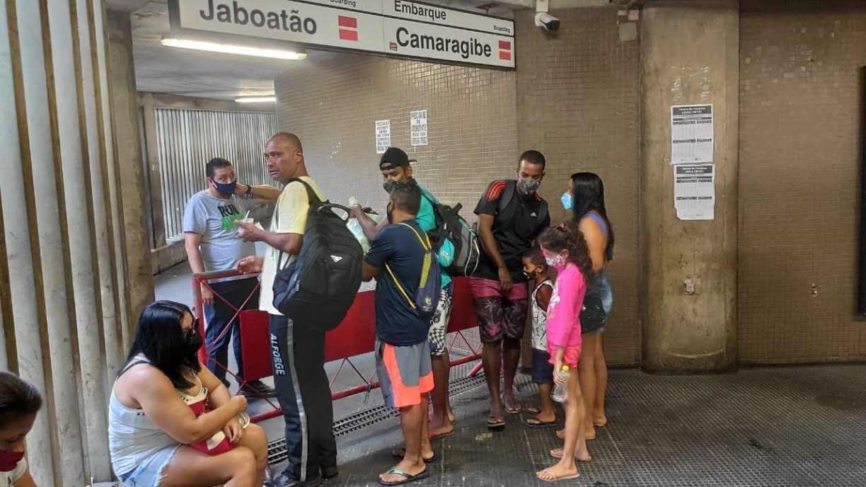 Estações do Metrô amanheceram fechadas no feriado do Dia do Trabalho