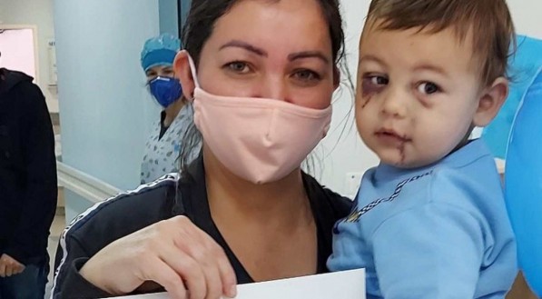 -Bebê vítima de ataque em creche de Santa Catarina recebe alta no Dia das Mães
