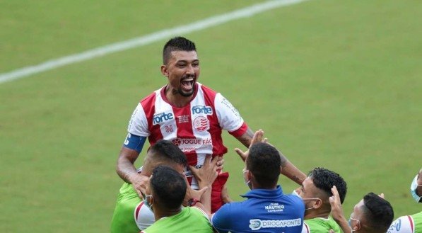 Para Kieza seria &quot;maravilhoso&quot; fazer o seu retorno na partida diante do Sport pela Copa do Nordeste. 