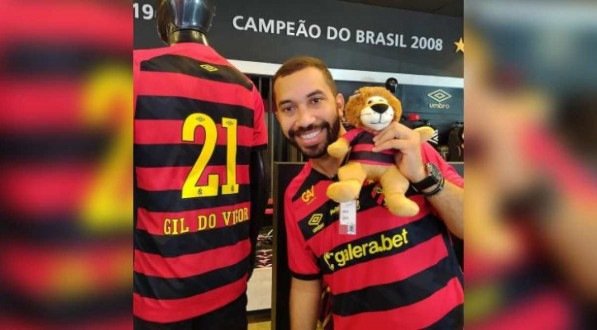 Gil do Vigor revelou ser torcedor do Sport quando ainda estava no confinamento no BBB 21. 