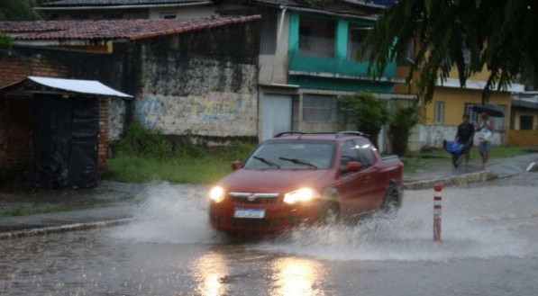 Chuva na cidade de Rio Formoso, na Zona da Mata Sul, em maio deste ano