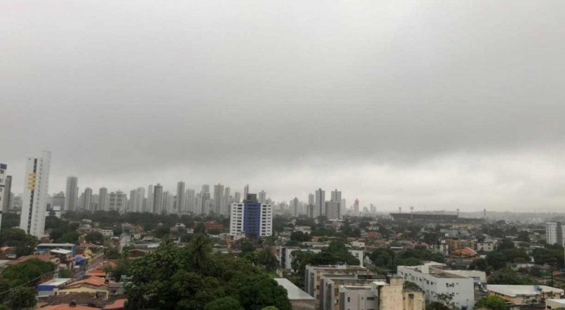 Chuva na Zona Norte do Recife nesta quinta-feira (13)
