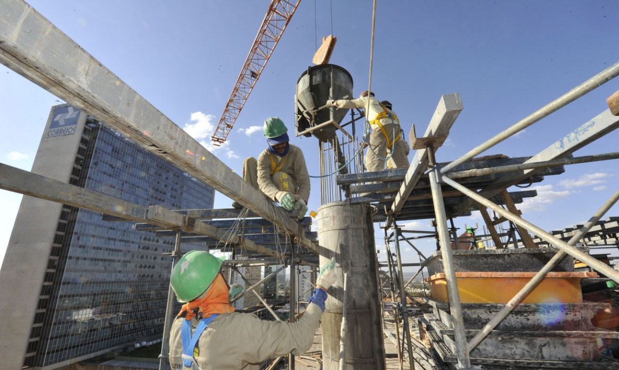 Incentivos fiscais para a construção civil devem gerar 20 mil empregos no Recife