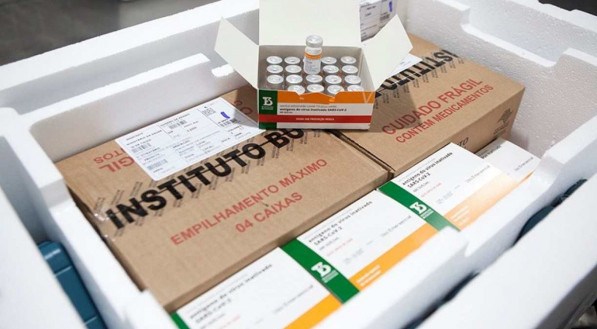 LOTE Insumos permitirão entregar 5 milhões de doses da CoronaVac