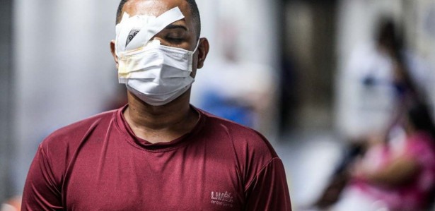 Após quase 3 anos, SDS pune policial que atirou e cegou trabalhador em protesto no Recife