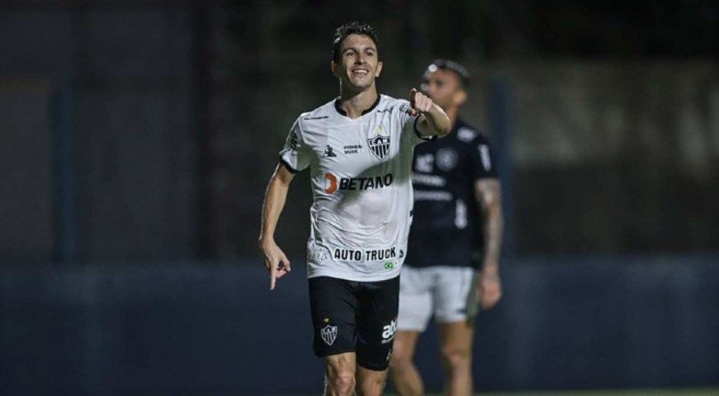 Nacho Fern&aacute;ndez &eacute; um dos destaques do Atl&eacute;tico-MG