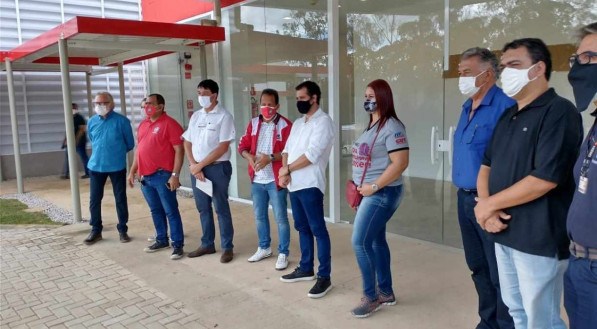 Comitiva do Sindicato dos Metal&uacute;rgicos de Pernambuco foi conhecer a nova f&aacute;brica esta semana