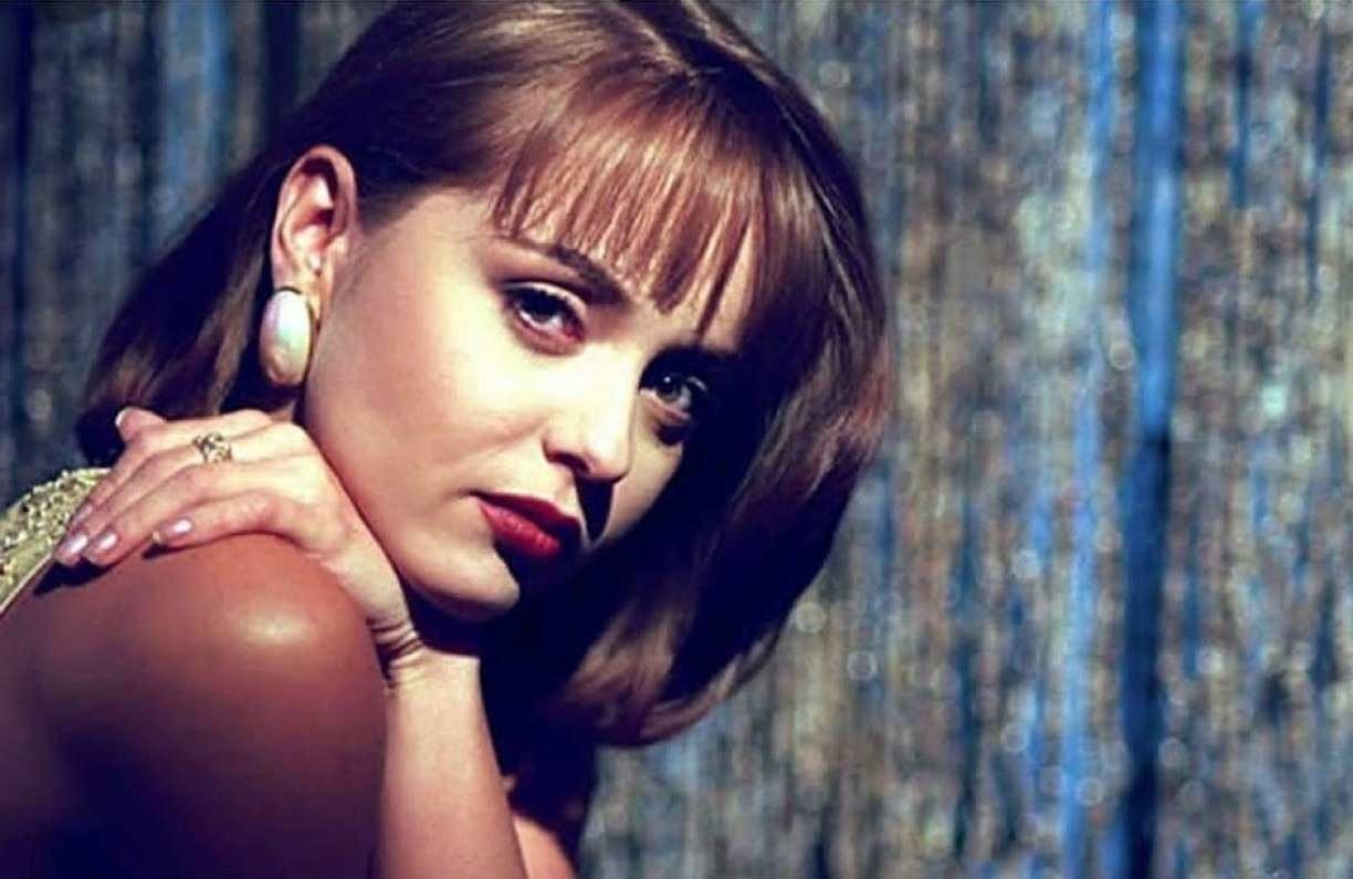 Gabriela Spanic interpreta as irm&atilde;s Paola e Paulina