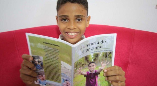 Gian Carlo da Silva, Gianzinho, &eacute; um escritor mirim que veio do interior morar em Recife e atrav&eacute;s da educa&ccedil;&atilde;o e de amigos escreveu seu primeiro livro.