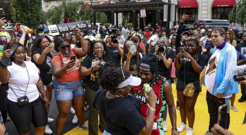 Comunidade negra celebra feriado que lembra o fim da escravid&atilde;o nos EUA