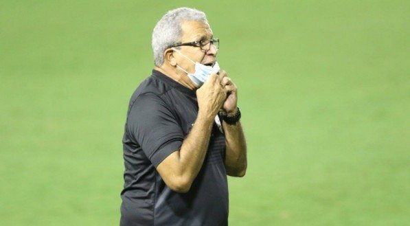 Lances do jogo de futebol N&aacute;utico X Oper&aacute;rio, v&aacute;lido pelo Brasileir&atilde;o da S&eacute;rie B, no Est&aacute;dio dos Aflitos.