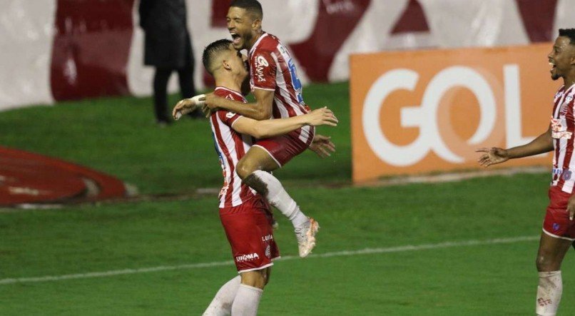 Os gols da vit&oacute;ria do N&aacute;utico foram marcados por Marciel, Paiva (2x), Jean Carlos e Iago Dias. 