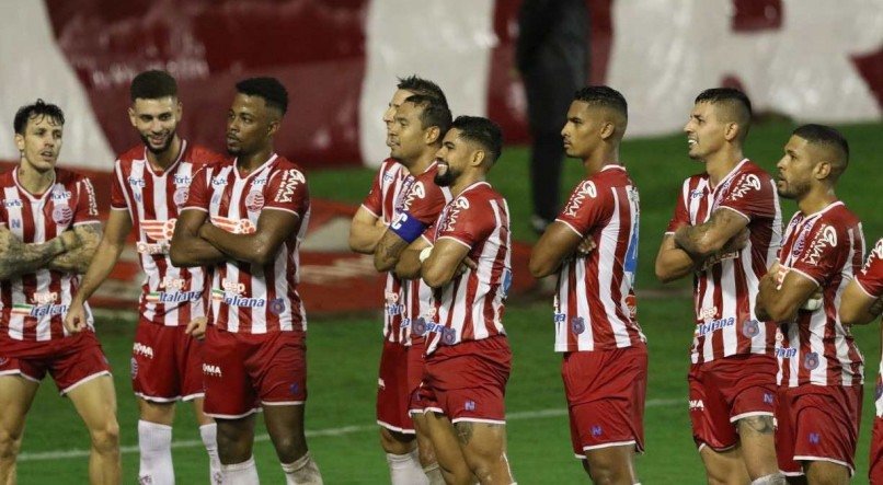 Lances do jogo de futebol N&aacute;utico X Oper&aacute;rio, v&aacute;lido pelo Brasileir&atilde;o da S&eacute;rie B, no Est&aacute;dio dos Aflitos.