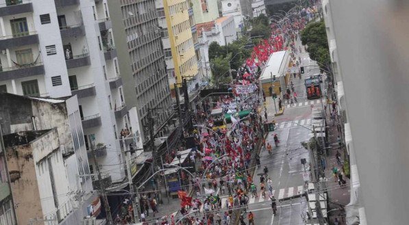Protesto contra Bolsonaro no Recife