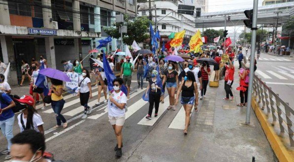 Protesto contra Bolsonaro no Recife