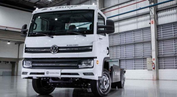 Caminhão elétrico brasileiro tem bateria fabricada em Pernambuco. Veja quanto ele vai custar