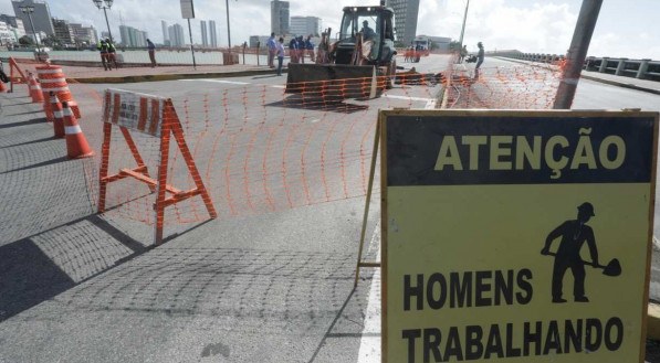 CTTU implantou um novo plano de circulação temporária de entrada e saída do Bairro do Recife. As mudanças afetam todos os veículos e, principalmente, os ônibus