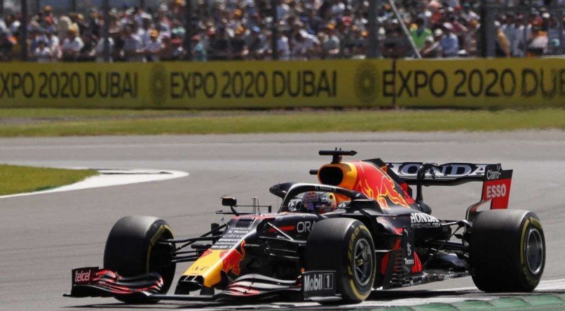 Verstappen foi um dos pilotos com menos voltas rodadas na pista de Silverstone, com 22, utilizando pneus m&eacute;dios e duros