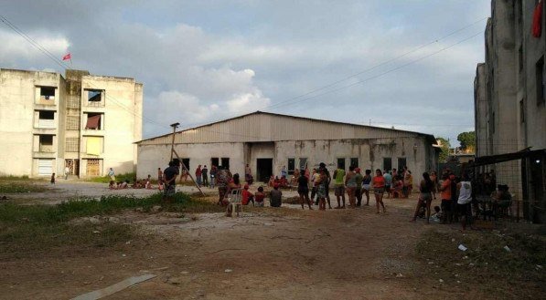 Na ocupa&ccedil;&atilde;o, um homem foi baleado na cabe&ccedil;a e segue internado no Hospital da Restaura&ccedil;&atilde;o