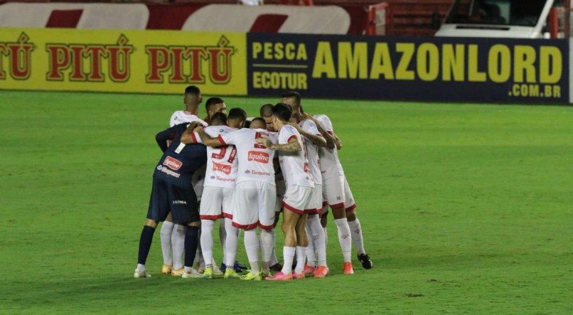 No primeiro turno, o N&aacute;utico venceu o Vit&oacute;ria por 1x0, em jogo realizado no est&aacute;dio Barrad&atilde;o, pela segunda rodada da S&eacute;rie B. n