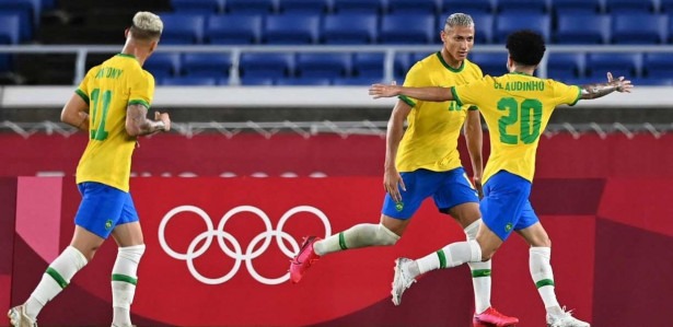 Brasil x Espanha: saiba onde assistir e prováveis escalações da finalíssima  do futebol nas Olimpíadas!