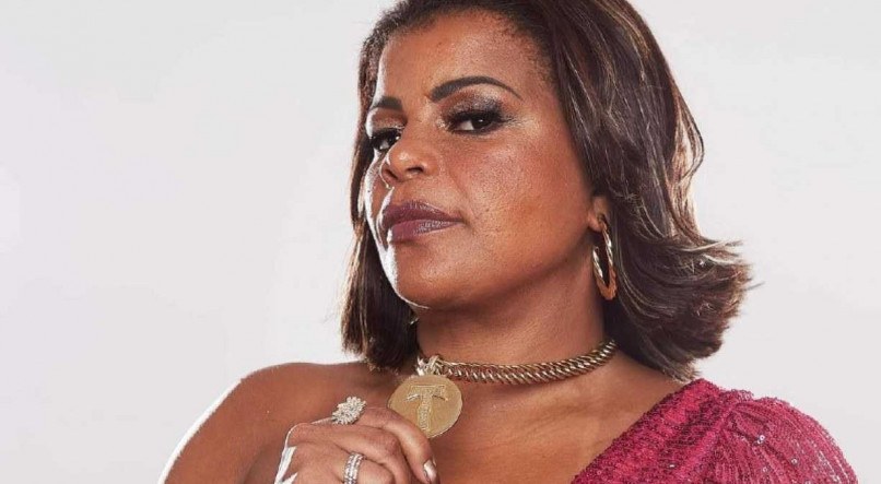 A cantora Tati Quebra Barraco