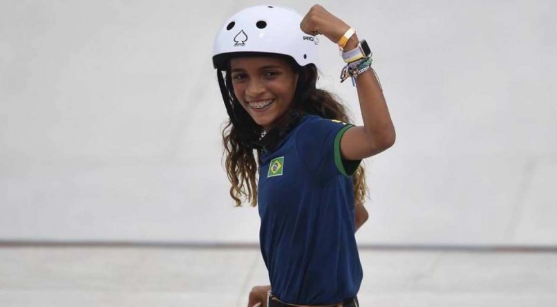Xod&oacute; da torcida brasileira, a atleta de apenas 13 anos fez hist&oacute;ria.