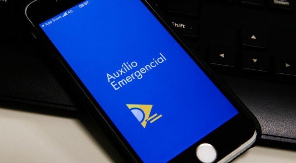 Veja quem recebe o auxílio emergencial nesta segunda (26)