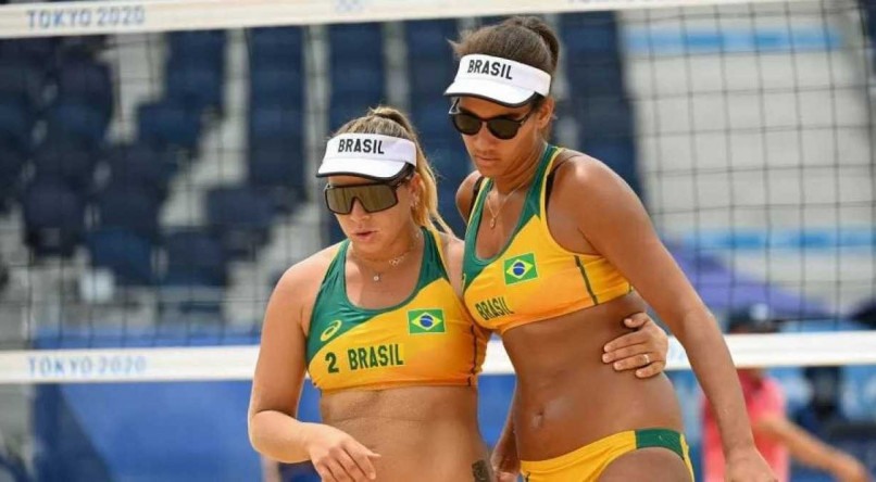 Ana Patrícia e Rebecca estreiam com vitória no vôlei de ...