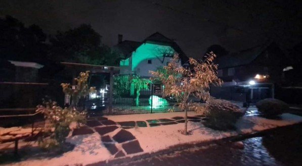Gramado, Canela e outras cidades do Sul do Brasil registram neve; veja imagens