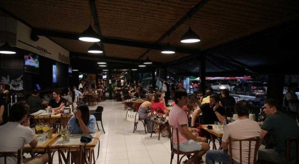 Em Pernambuco, serviços têm queda de 2,2% em setembro