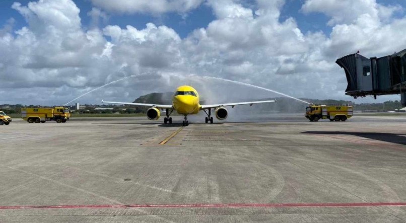 Airbus A320 da ITA foi &quot;batizado&quot; ao descer no Aeroporto Internacional do Recife